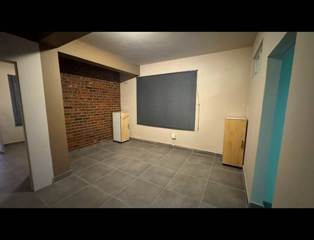 1.5 BEDROOM APARTMENT FOR SALE IN PIETERMARITZBURG CENTRAL